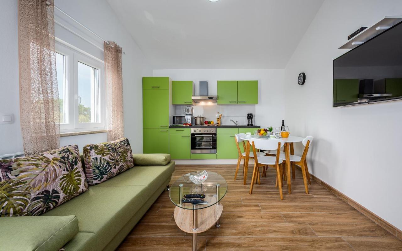 Nelle Apartman
